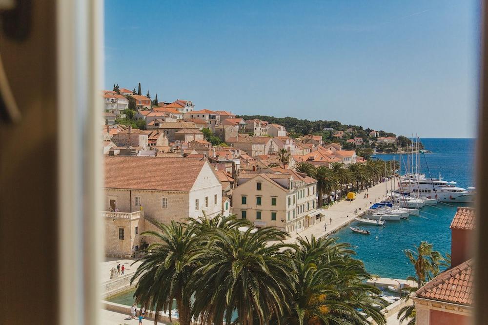 Park Hvar Хвар Екстериор снимка