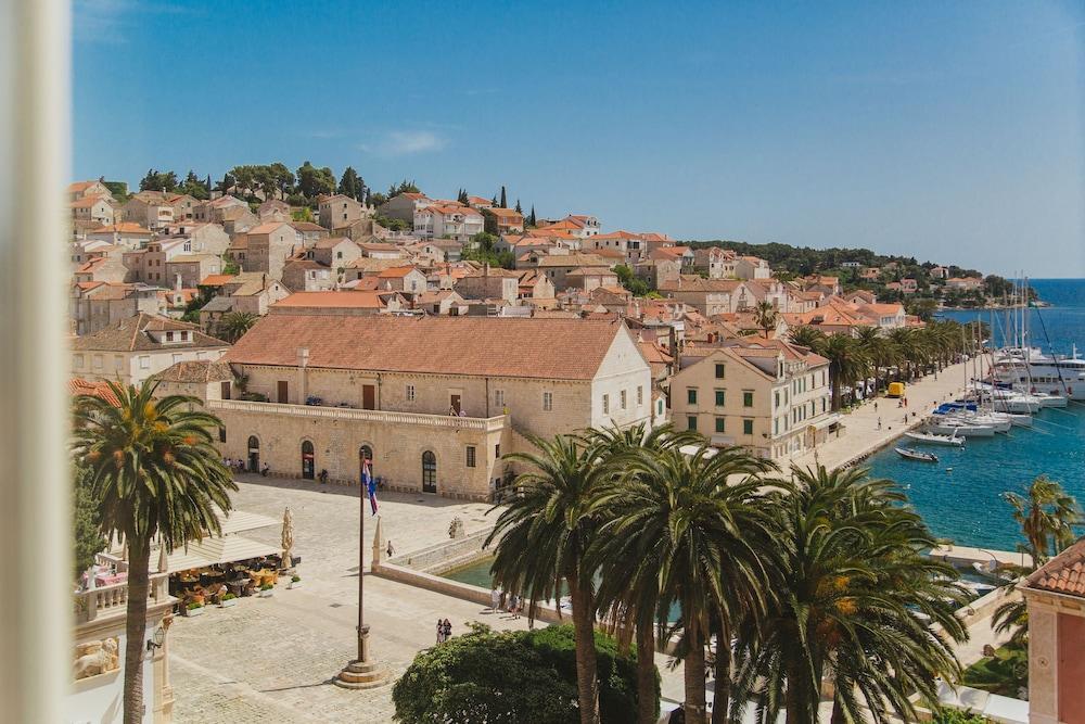 Park Hvar Хвар Екстериор снимка