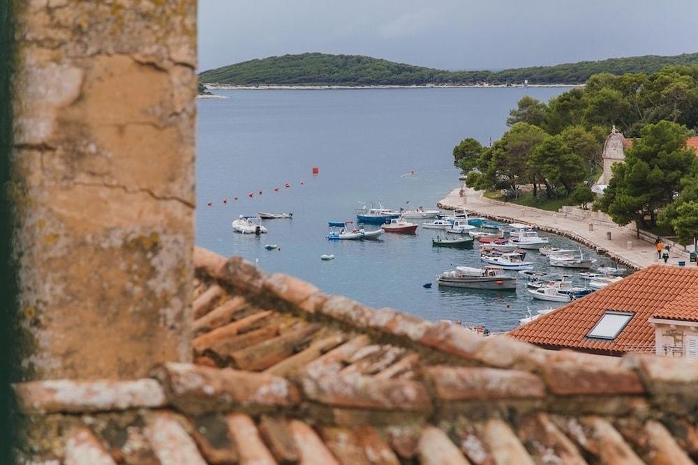 Park Hvar Хвар Екстериор снимка